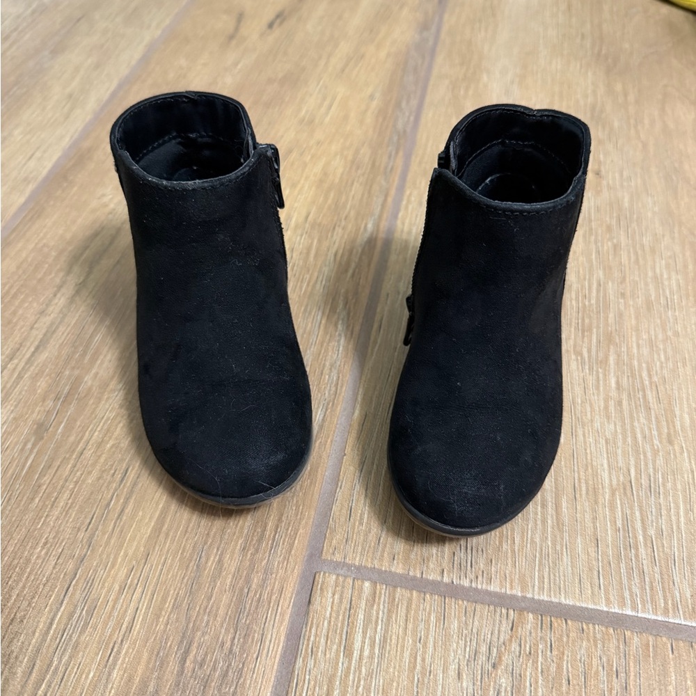 Cat & Jack Kids Black Suede Boots